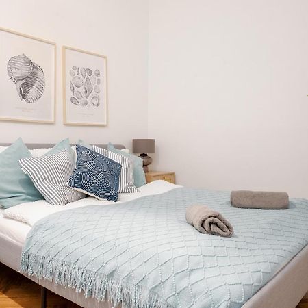 Designer Apartment, 5 Min To City Center Wien Eksteriør billede