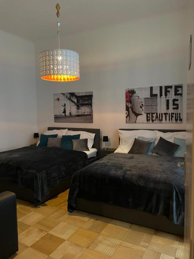 Designer Apartment, 5 Min To City Center Wien Eksteriør billede
